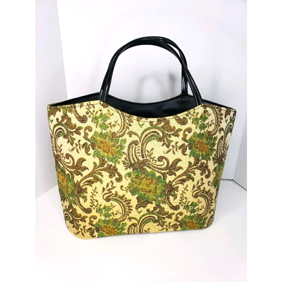 Vintage Handbags - Vintage Tapestry Covered Tote